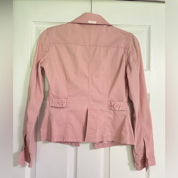 Lightweight Pink Jacket - Picture 3 of 5